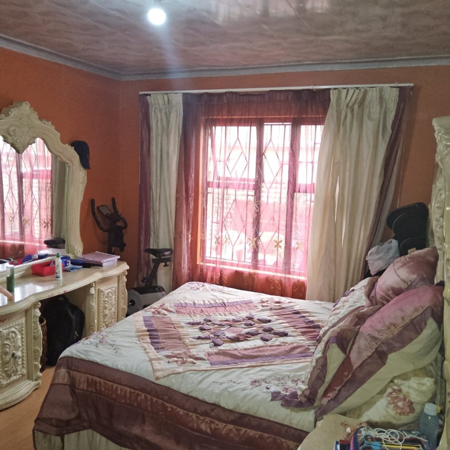 4 Bedroom Property for Sale in Grasslands Free State
